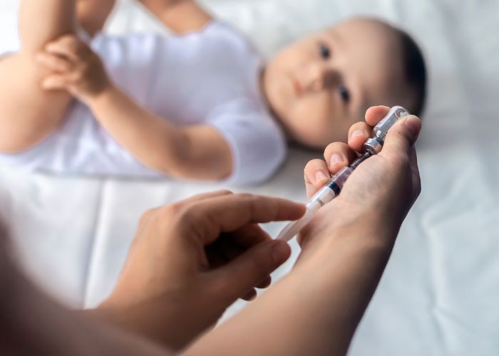 Koraszülöttek oltásai